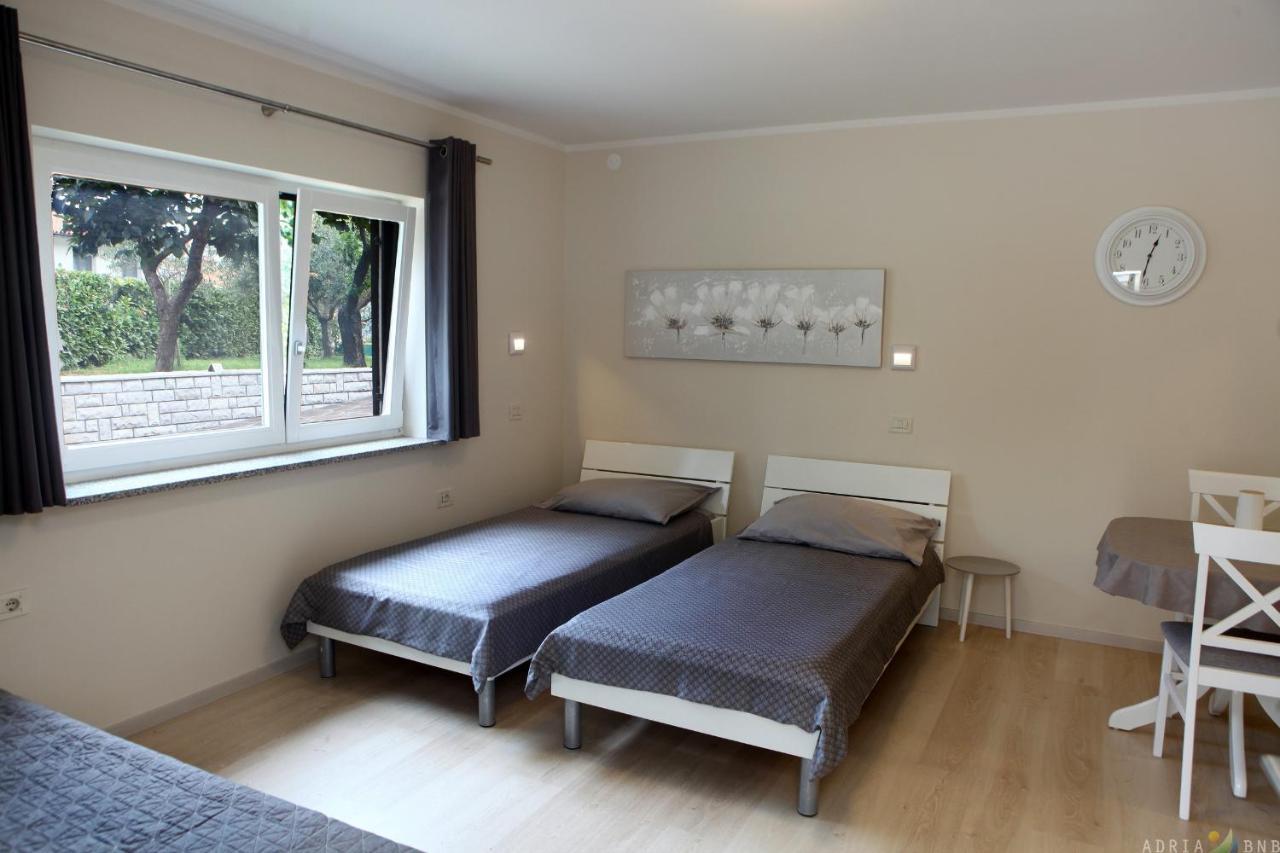 Spacious Izola Apartment Sl Bagian luar foto