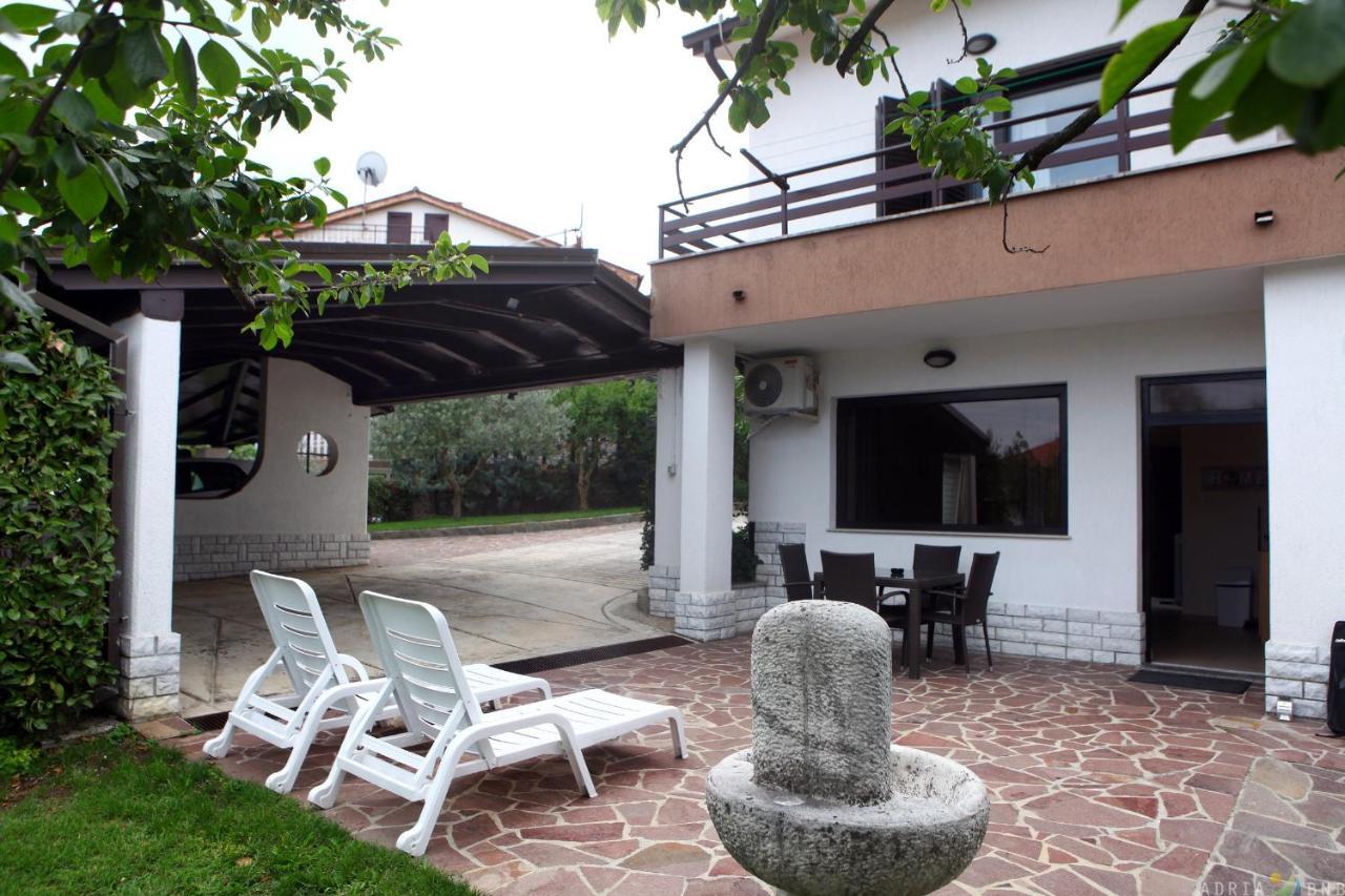 Spacious Izola Apartment Sl Bagian luar foto
