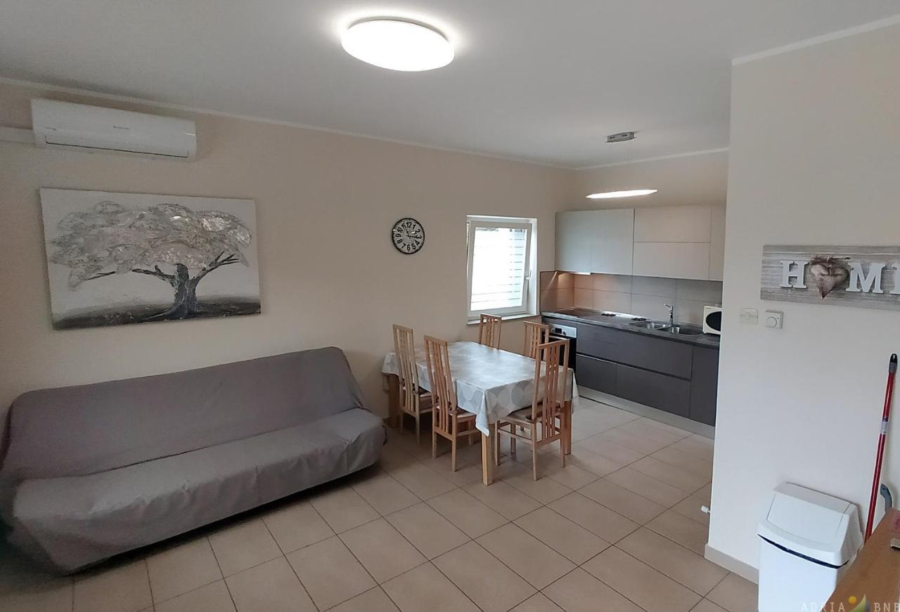 Spacious Izola Apartment Sl Bagian luar foto