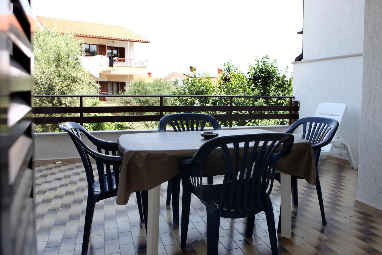Spacious Izola Apartment Sl Bagian luar foto
