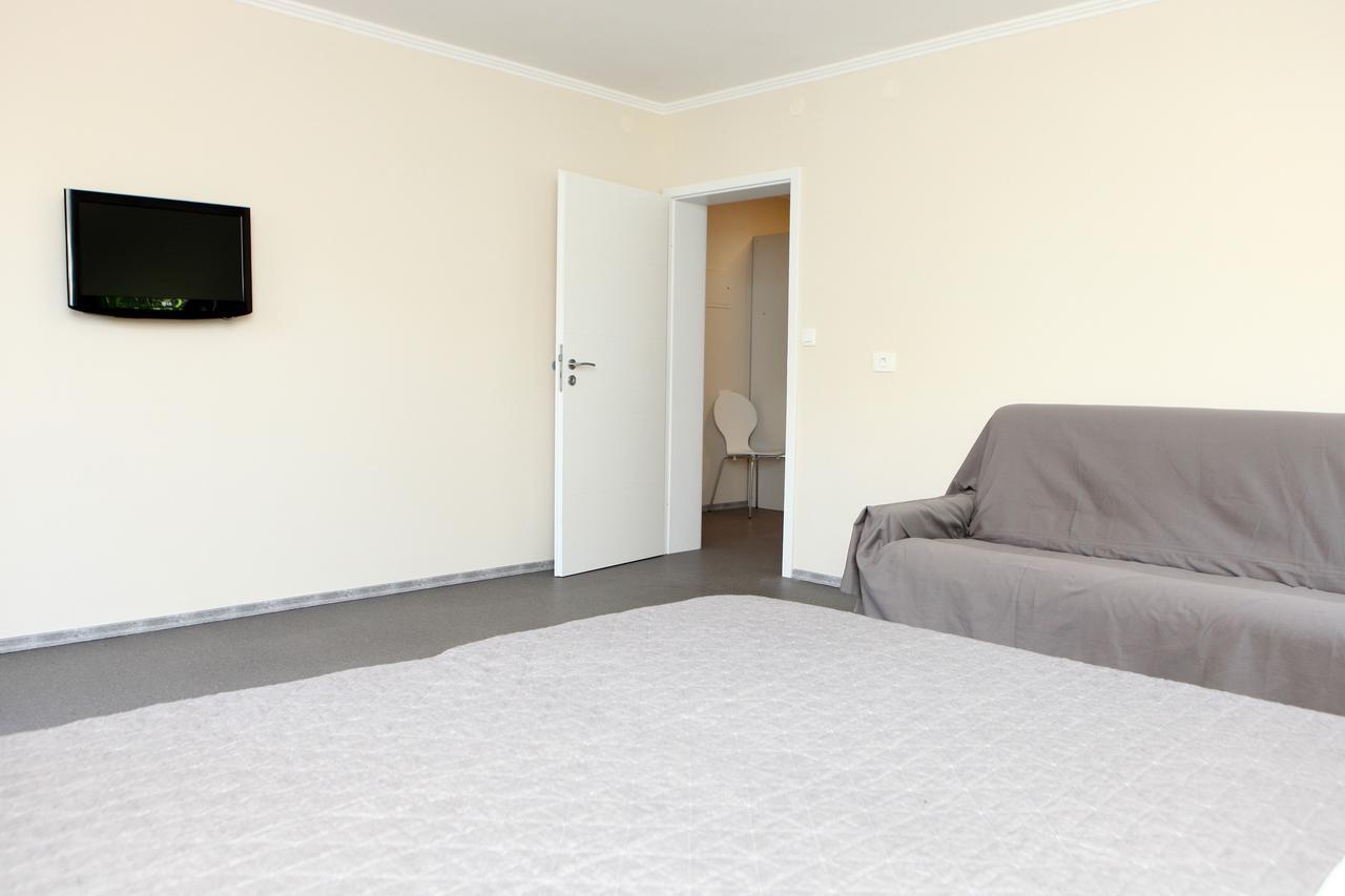 Spacious Izola Apartment Sl Bagian luar foto